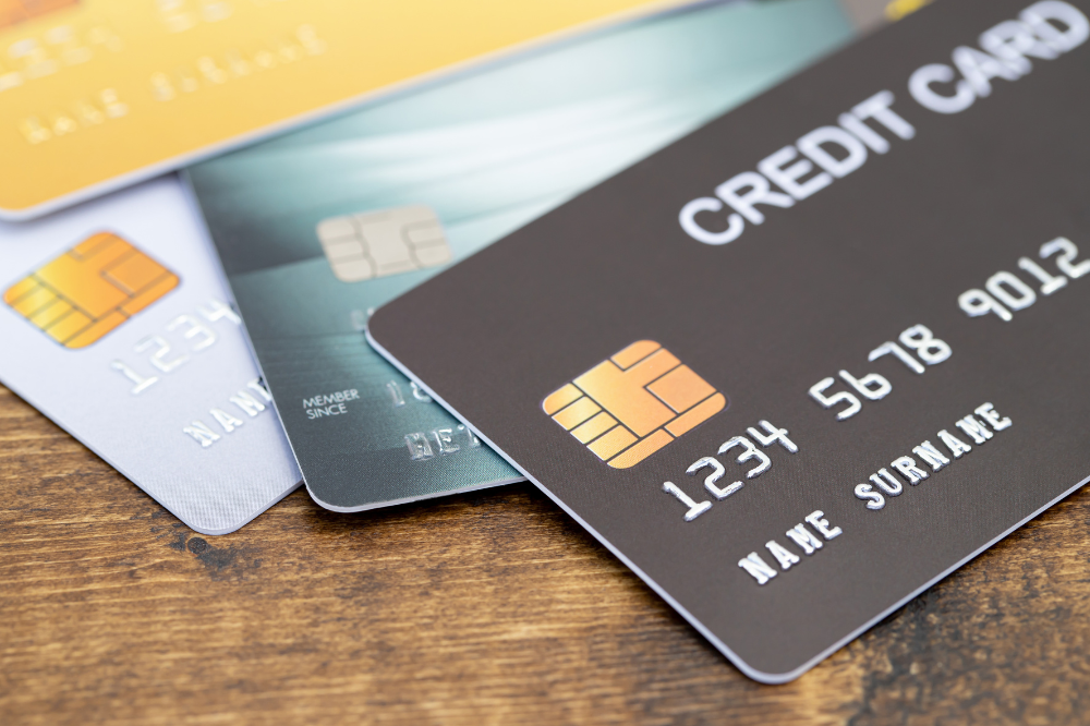 how do credit cards work