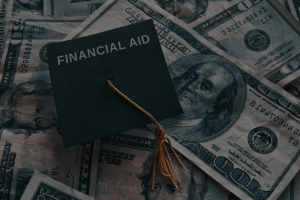 top 10 colleges for student financial aid