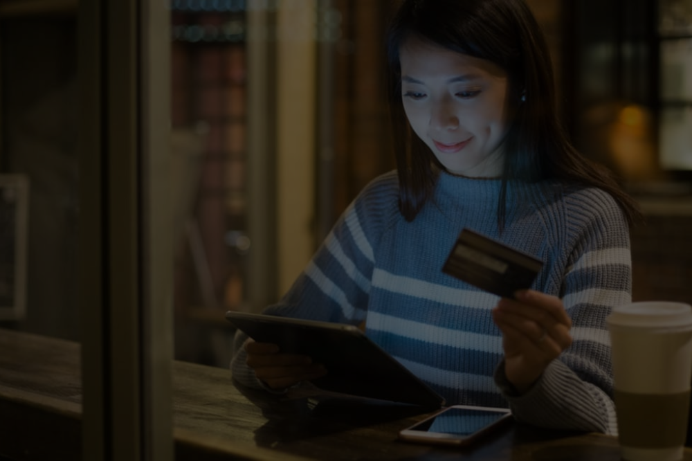 How to Shop For and Buy a Prepaid Card: A Simple Guide